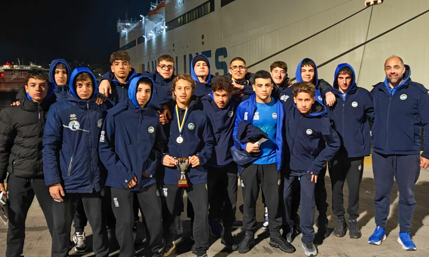 γλέντι-ελληνικό-στο-nba-χοροί-και-μουσικ-2292953