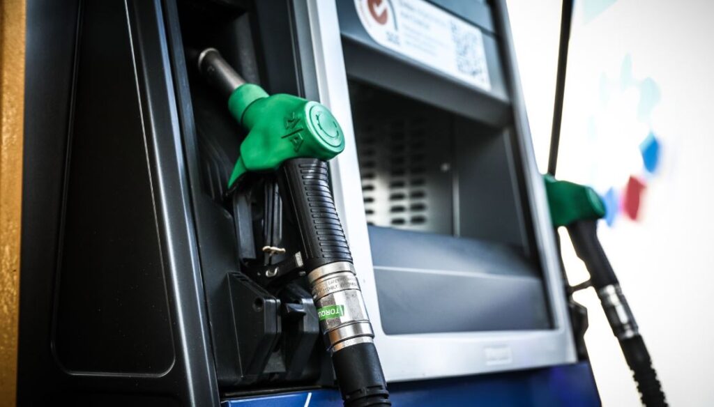 ρωσία-στο-σκοτάδι-μισό-εκατομμύριο-πο-2291665