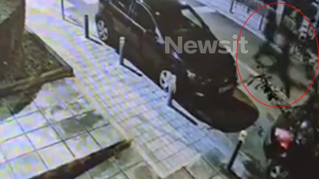 καλαμαριά-παραδόθηκε-ο-23χρονος-που-ανα-2284293