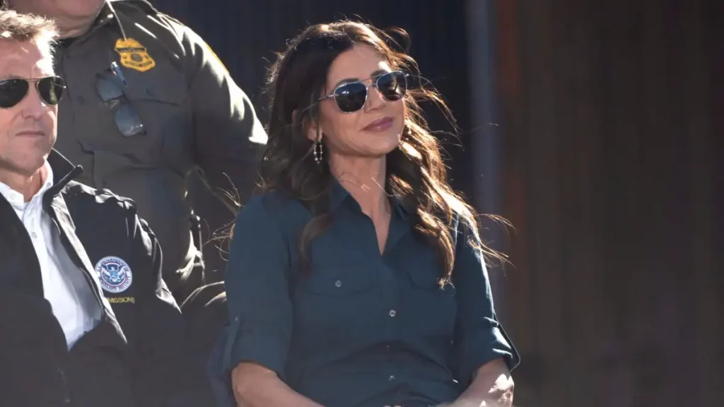 χαμός-στην-ακρόαση-της-υπουργού-του-τρ-2278975