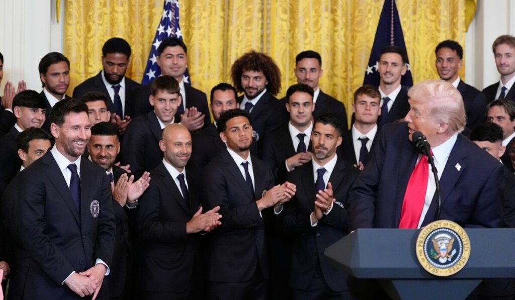 μέσι-τραμπ-κατακραυγή-στον-αργεντί-2279288