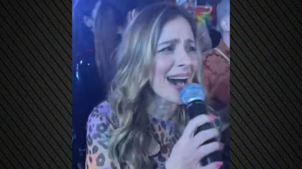 η-νατάσσα-μποφίλιου-τραγούδησε-το-φω-2280761