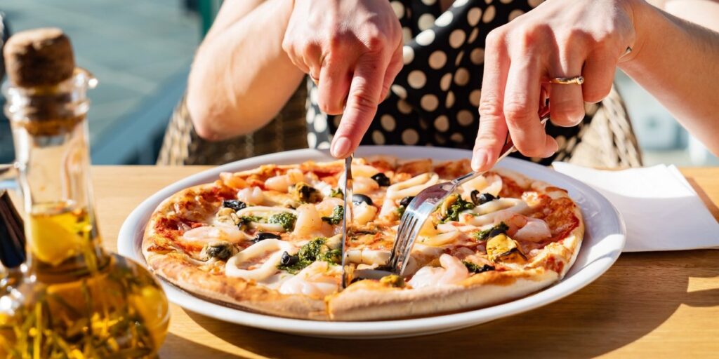 υπάκουες-γυναίκες-και-σκληροί-άν-2285491