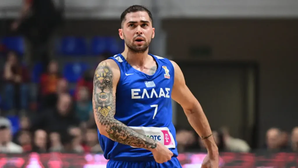 η-εθνική-ελλάδας-μπάσκετ-ανέβηκε-στην-12-2278784