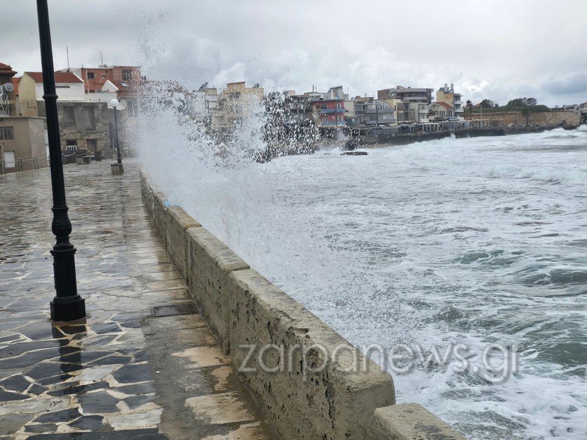 χειμερινό-σκηνικό-και-εντυπωσιακά-κύ-2291291