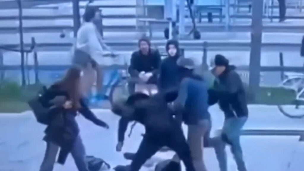 τραμπ-θάνατος-φωτιά-και-οργή-στο-ιράν-2281571