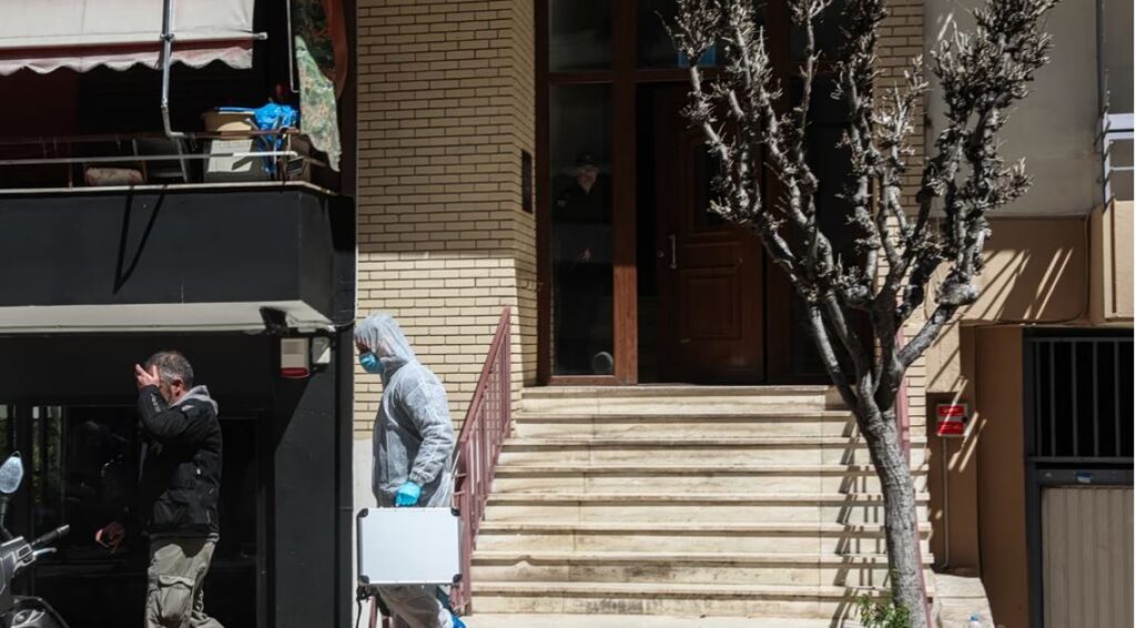 νεκρές-μάνα-και-κόρη-σε-σφραγισμένο-δω-2294896