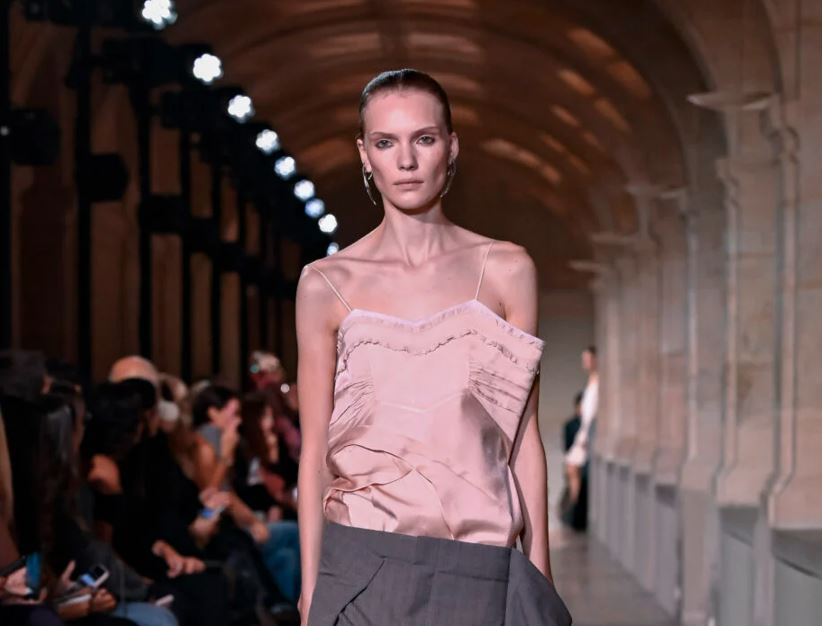 spray-stick-ή-roll-on-ποιο-αποσμητικό-να-επιλέξετε-2283539