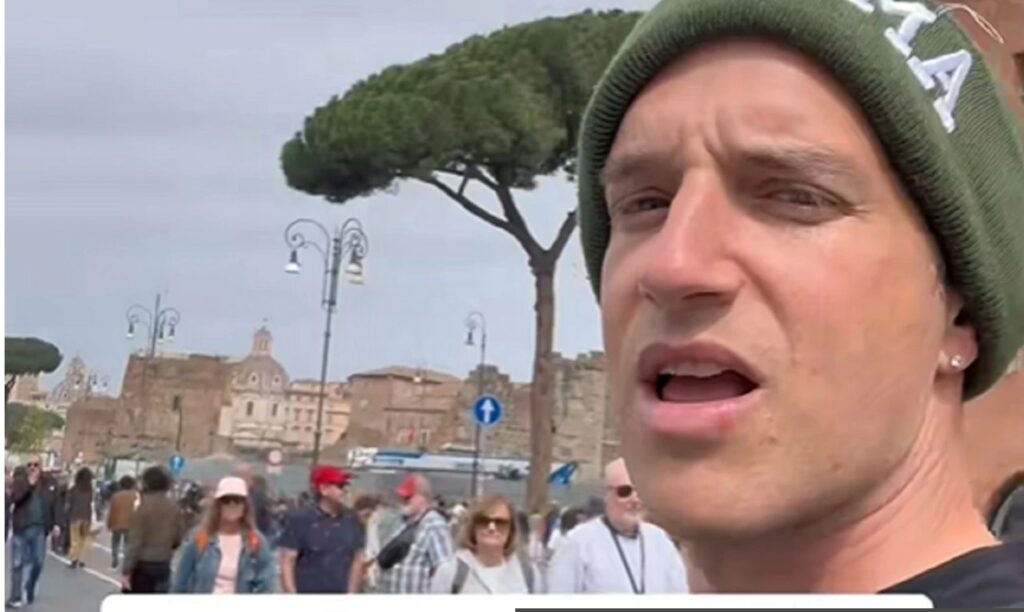 χαμός-με-το-βίντεο-αμερικανού-tiktoker-που-ζη-2303046