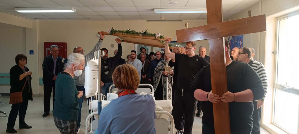 συγκίνηση-και-κατάνυξη-στο-παγνη-κατά-2302057