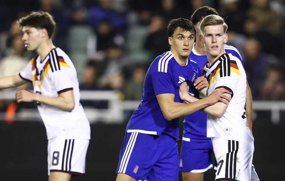 εθνική-ελπίδων-οι-δύο-δρόμοι-για-την-δι-2296147