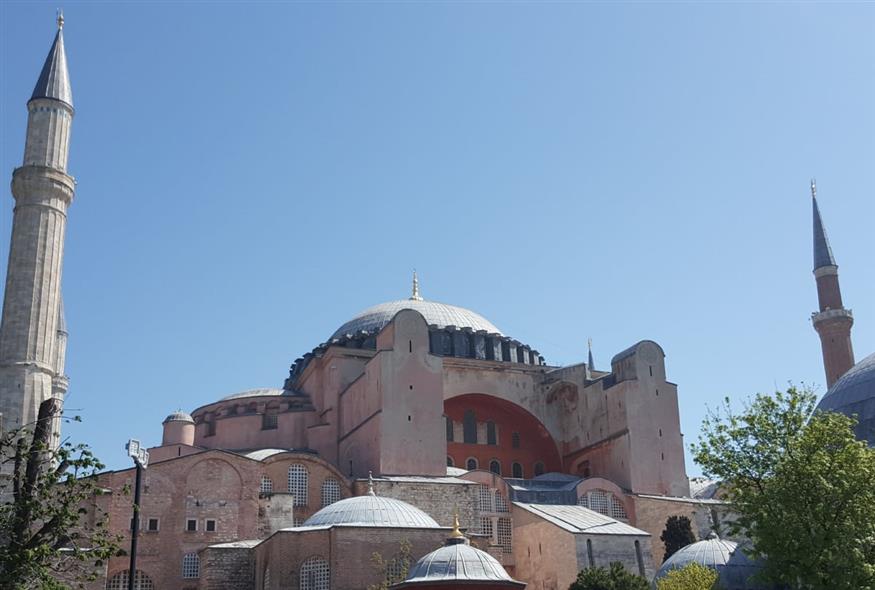 στη-φυλακή-οι-δύο-έλληνες-που-άνοιξαν-σ-2311031
