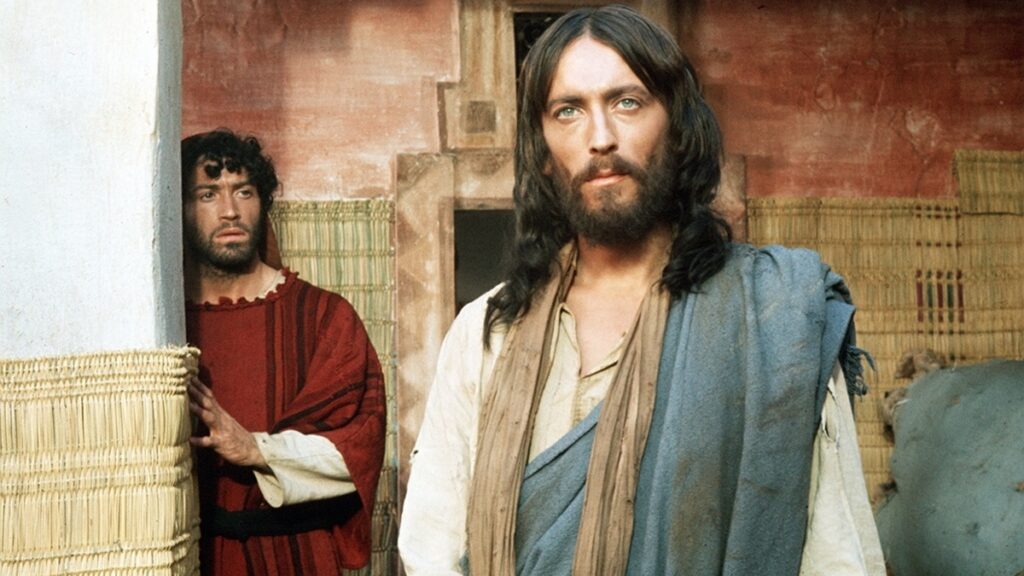 yfsf-αποκαλύφθηκε-όλη-η-κριτική-επιτροπή-2301056