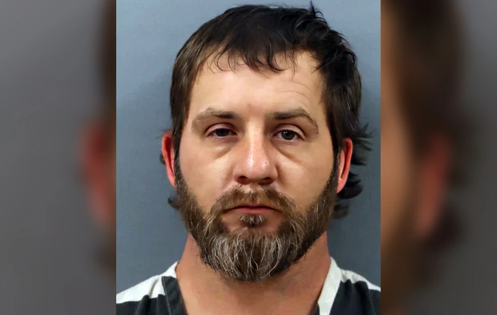 ηπα-ποινή-ρεκόρ-438-ετών-σε-βιαστή-παιδιώ-2303935