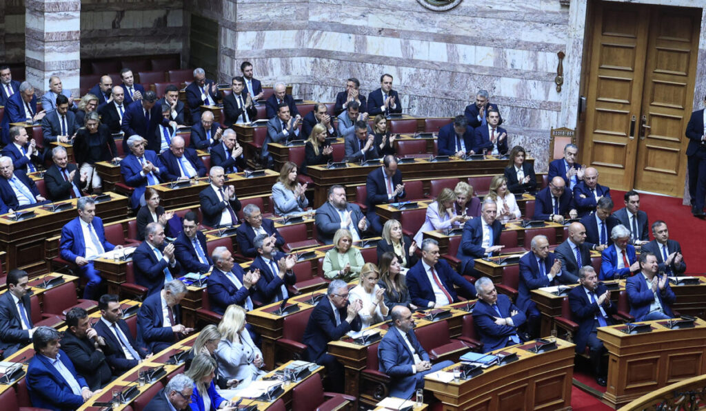 βουλή-μονόλογοι-copy-paste-από-τους-112-βουλευτέ-2309195