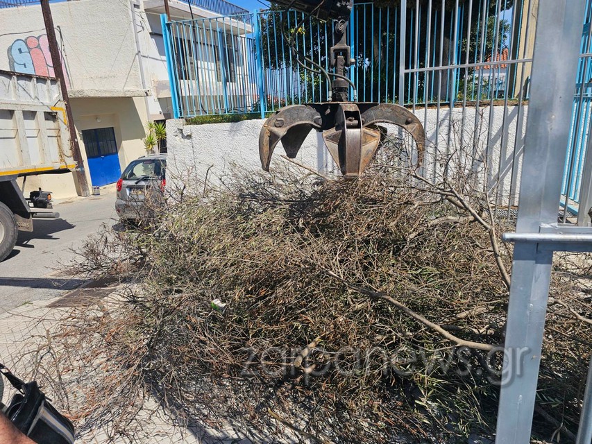 Κρήτη: Παρανάλωμα του πυρός έγινε γυμνάσιο – Ανήλικοι έκαψαν το σχολείο για το έθιμο του Ιούδα! 5 Κρήτη: Παρανάλωμα του πυρός έγινε γυμνάσιο – Ανήλικοι έκαψαν το σχολείο για το έθιμο του Ιούδα!