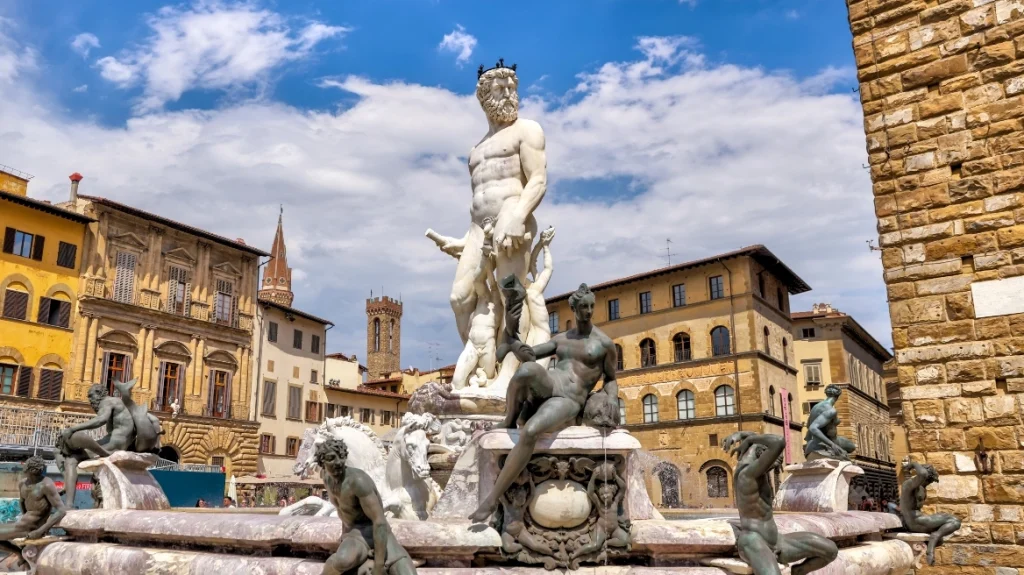 φλωρεντία-τουρίστρια-σκαρφάλωσε-σε-ι-2309425