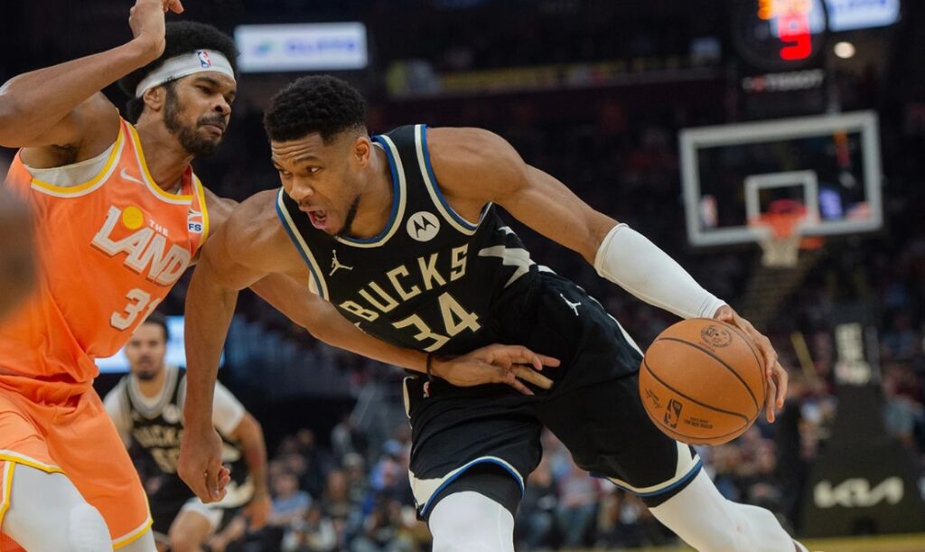 νβα-χωρίς-τον-αντετοκούνμπο-οι-μπακς-σ-2302289