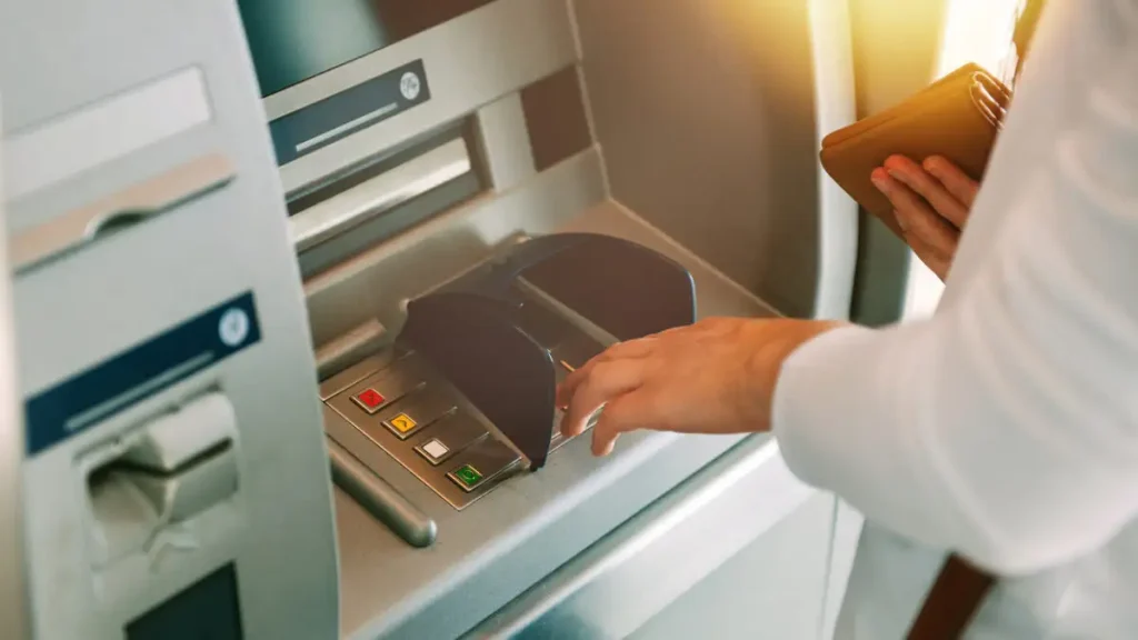 ειδική-αργία-σήμερα-και-τη-μ-δευτέρα-γι-2297319