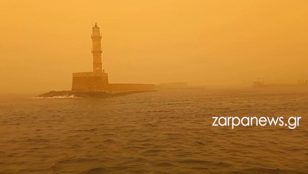 χανιά-απομακρύνθηκε-σμήνος-μελισσών-2296412