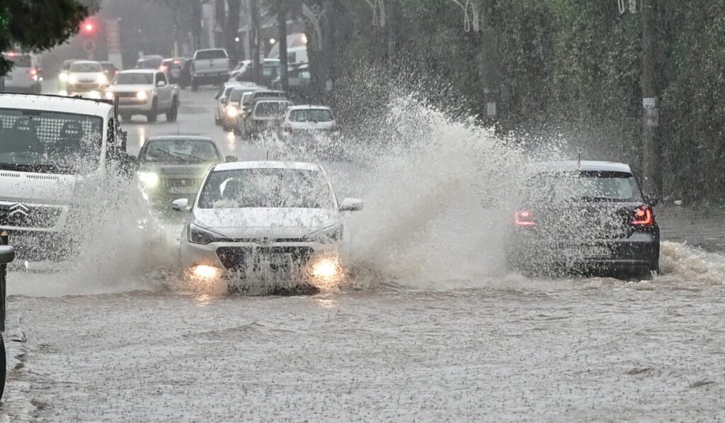 κακοκαιρία-erminio-μήνυμα-του-112-στην-αττική-2296252