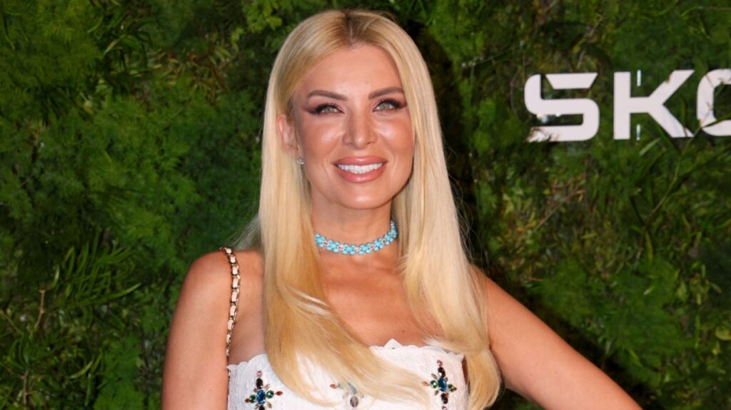 γέννησε-η-κατερίνα-καινούργιου-έφερε-2298008