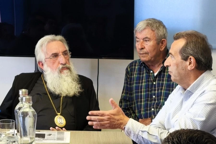 μπλόκο-στο-λατομείο-στις-γούρνες-α-2309188