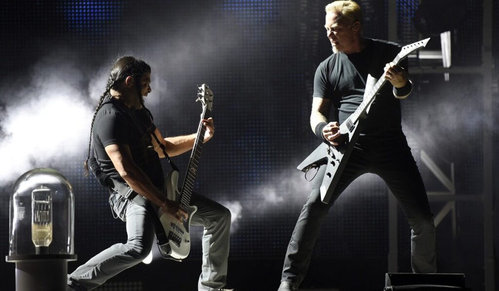 εισιτήρια-metallica-ακραία-αισχροκέρδεια-στη-2304660