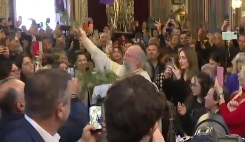 έγινε-η-πρώτη-ανάσταση-το-εντυπωσια-2302131