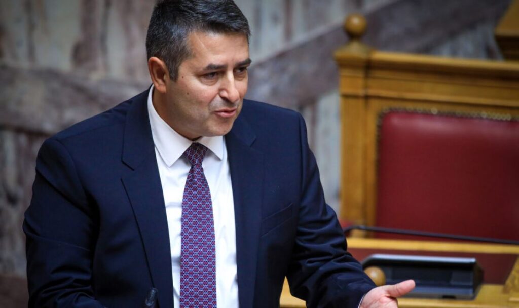 στο-νοσοκομείο-ο-υφυπουργός-επικρατε-2303903