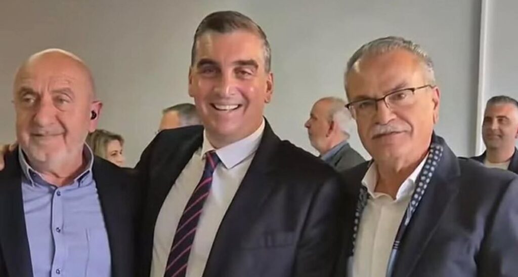 ο-γιάννης-μαλανδράκης-στην-τελετή-υπο-2299712