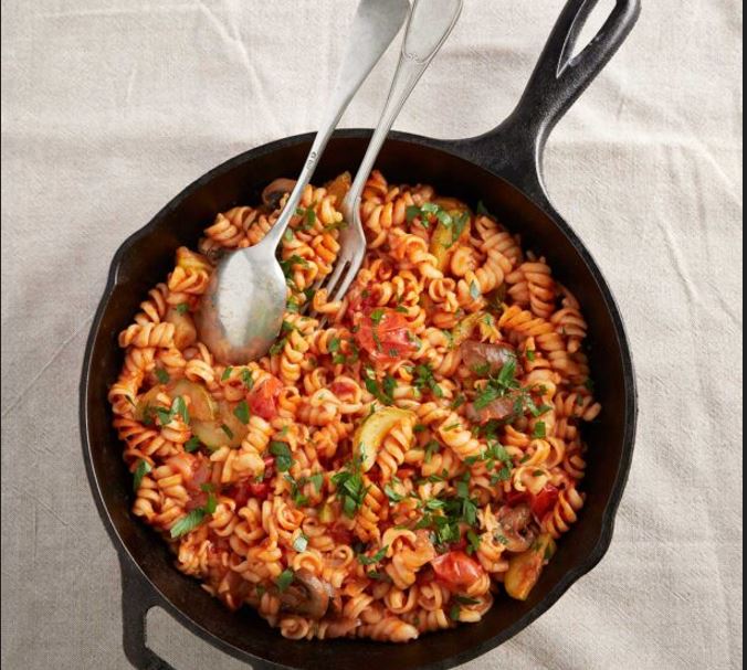 ραγού-κουνουπιδιού-με-ζυμαρικά-2299917