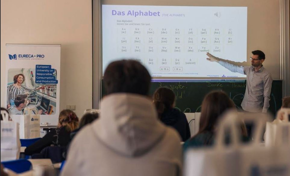 eureca-pro-οι-young-eco-heroes-από-τα-χανιά-ταξίδεψαν-στη-γερ-2296476