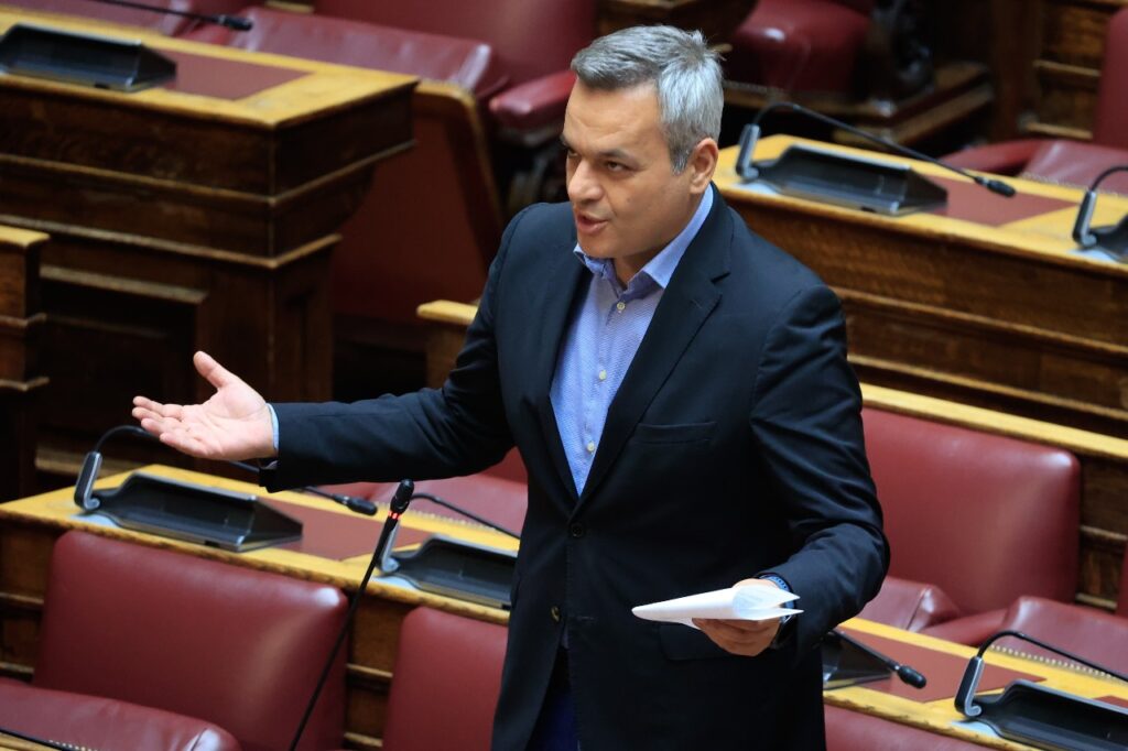 χάρης-μαμουλάκης-για-τον-αρχαιολογικ-2321542