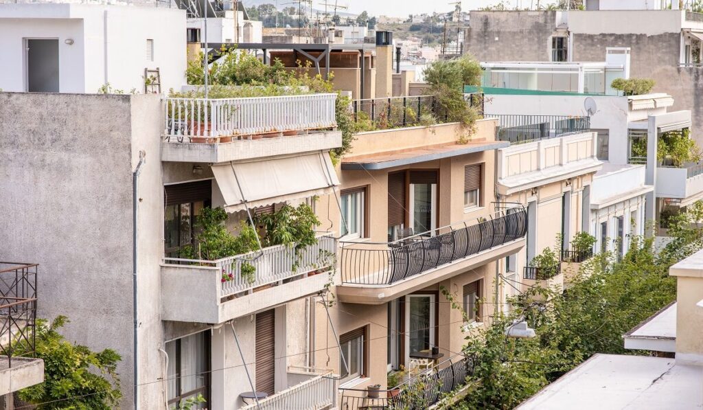 δύο-νέα-χαράτσια-στα-ακίνητα-εκτός-από-2331436