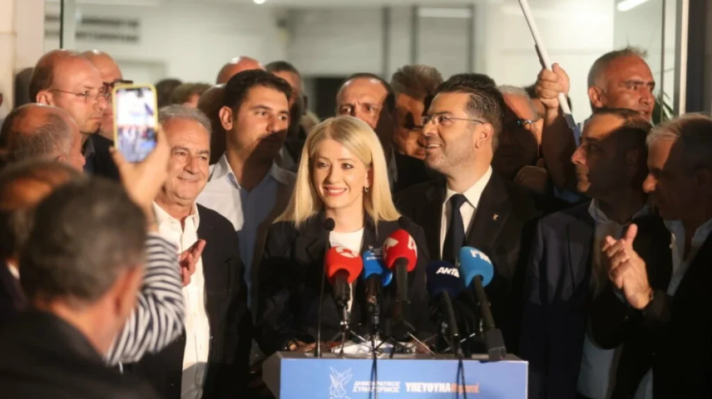 αννίτα-δημητρίου-οι-πολίτες-στην-κύπρ-2330693