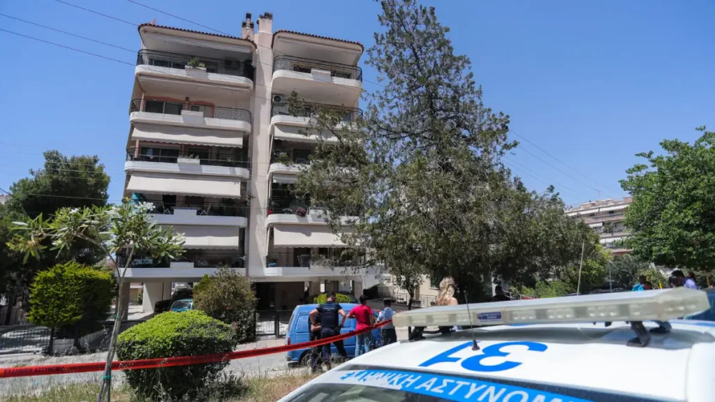 οι-17χρονες-φίλες-άφησαν-σημείωμα-πριν-π-2321882