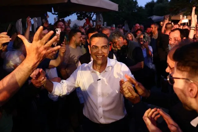να-μην-κάνει-ο-τσίπρας-το-λάθος-του-πασο-2334702