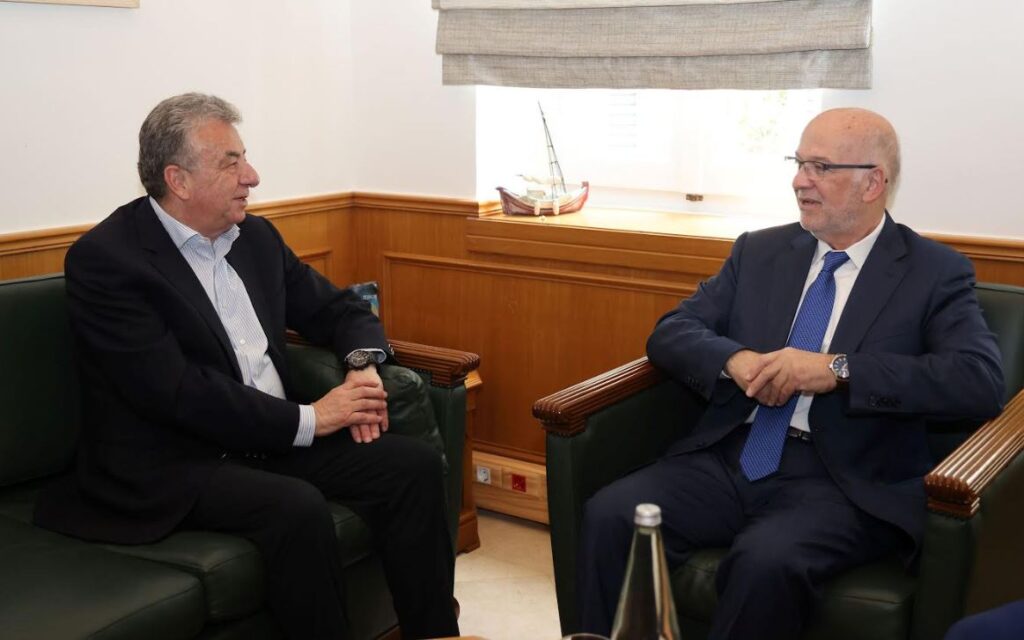συνάντηση-περιφερειάρχη-κρήτης-με-το-2325736
